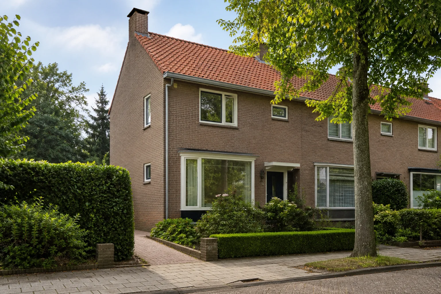 House Valuation in Bennekel-West/Gagelbosch 6 Representative brick family house in Bennekel-West/Gagelbosch