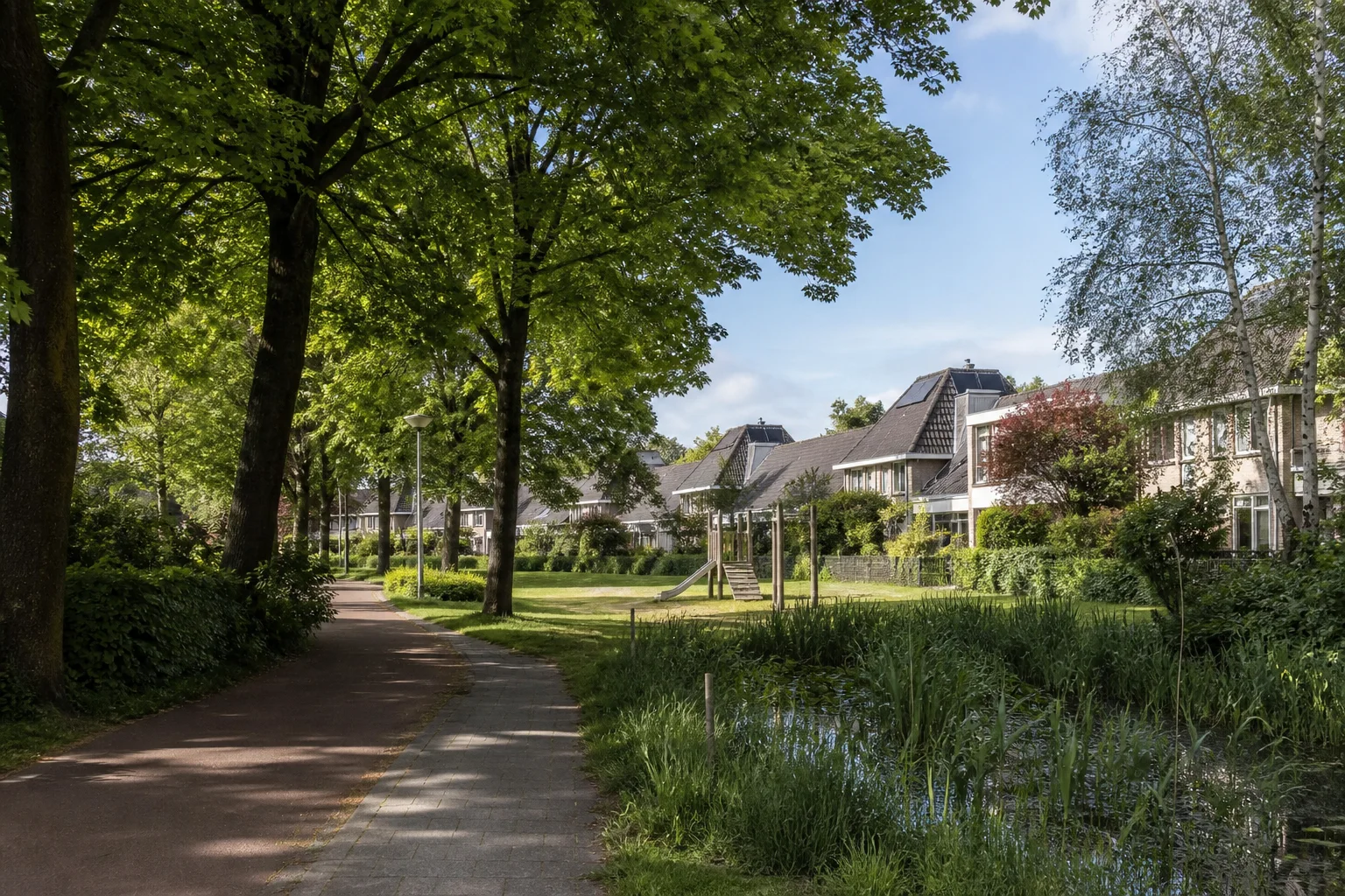 House Valuation in Ooievaarsnest 3 Ooievaarsnest green residential streets, mature trees and local housing context