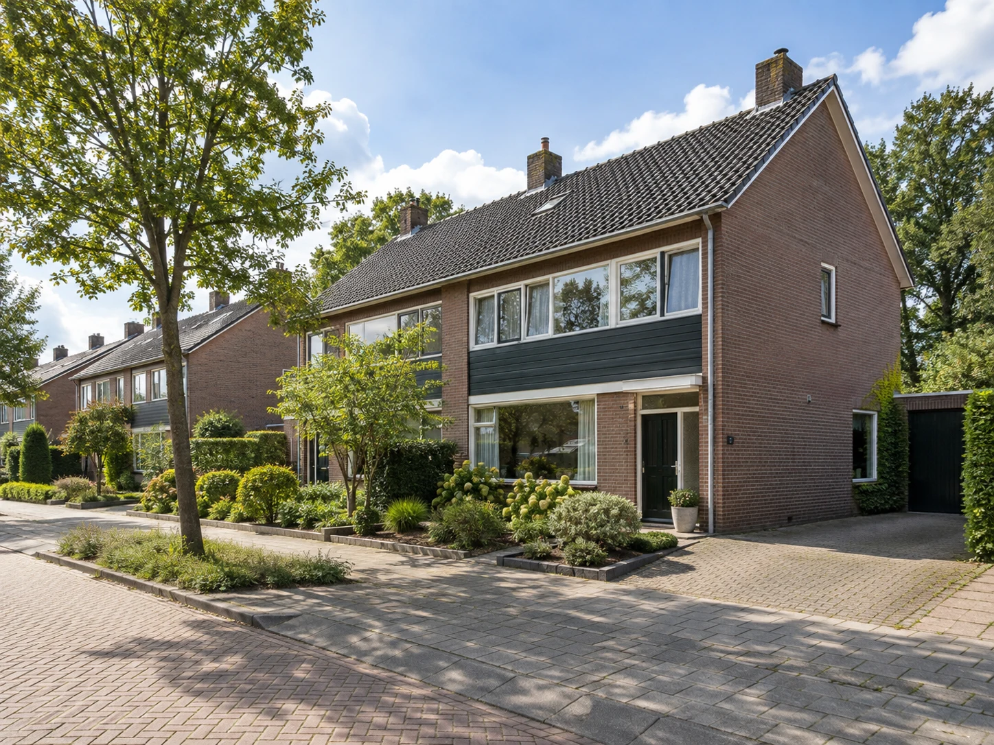 Property Valuation in Halve Maan, Eindhoven 5 Representative Dutch home used for property-valuation context in Halve Maan, Eindhoven