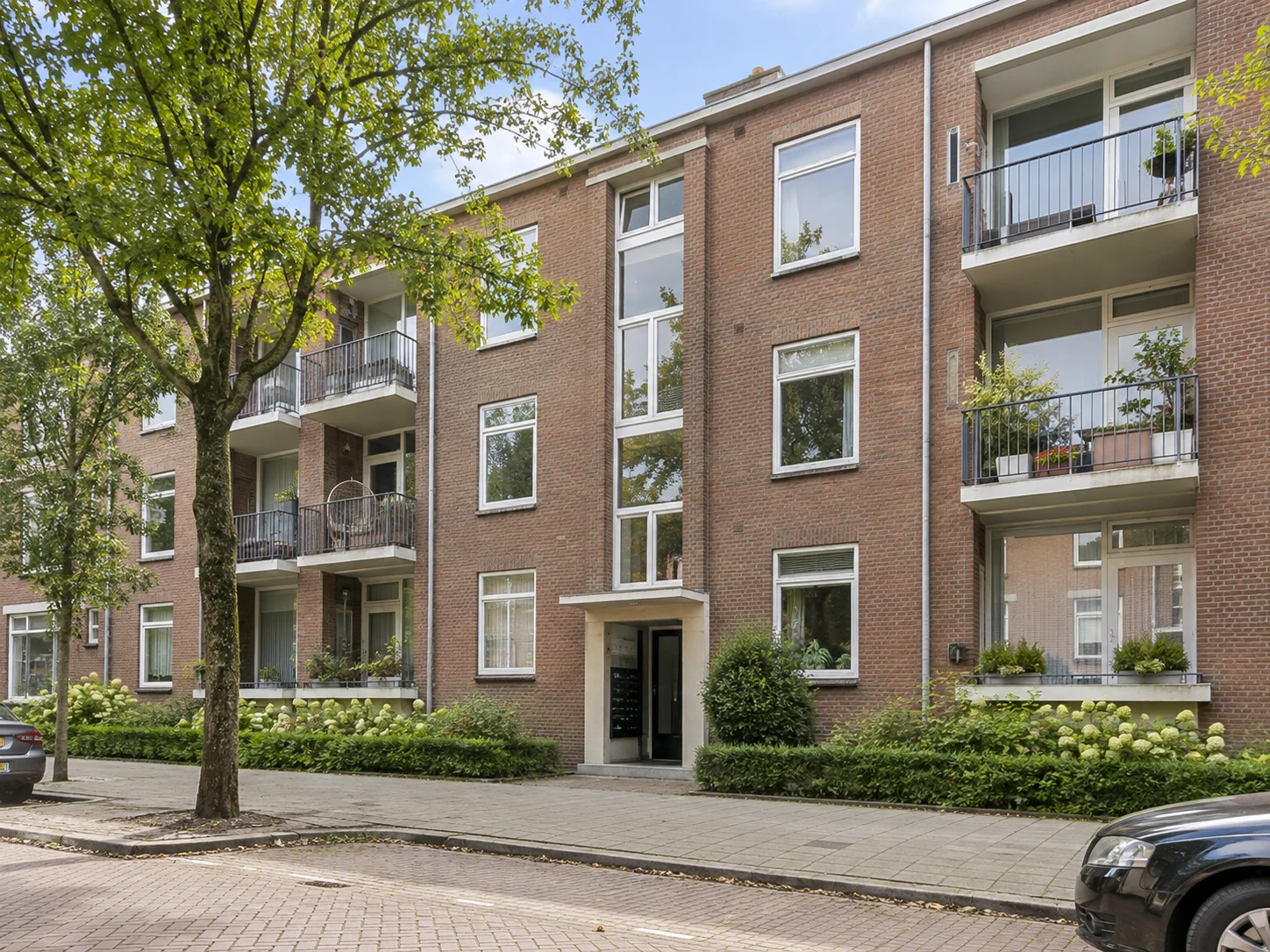 Property Valuation in Rozenknopje, Eindhoven 5 Representative Dutch home used for property-valuation context in Rozenknopje, Eindhoven